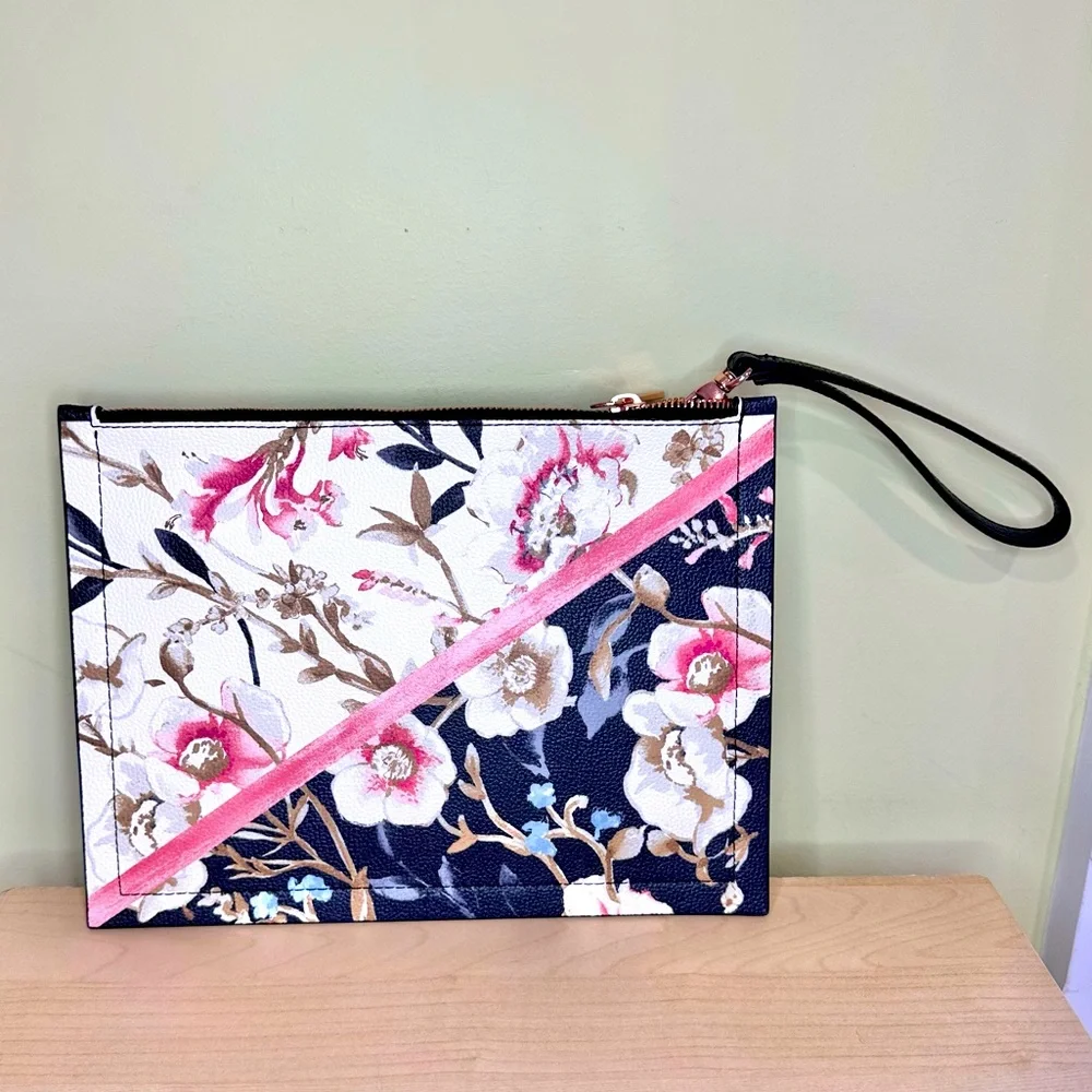 White House Black Market Floral Flat Clutch - Picture 2 of 11
